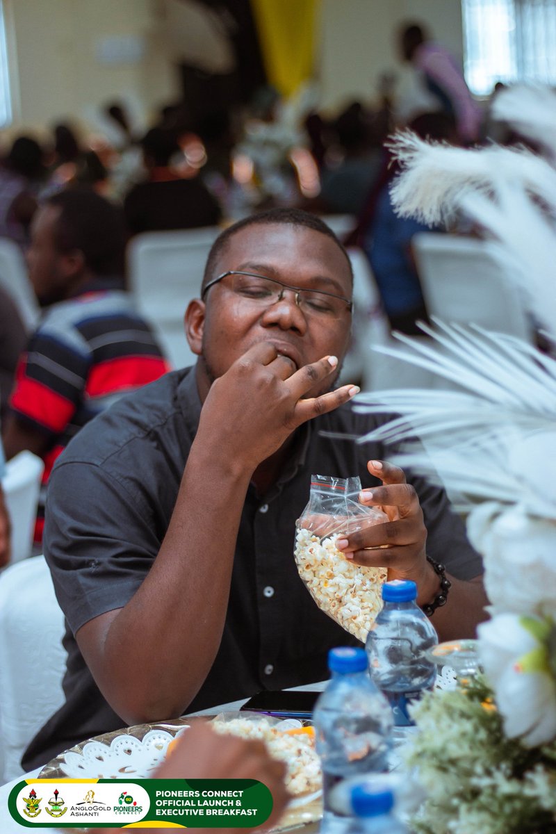 ObuasiSrc's tweet photo. If more than enough to eat and drink sounded like a cliché, here's a quick rundown. 

Lest I forget, there was enough to chew too and it wasn't even the food bazaar. 

ICYDK: At the Pioneers Connect official launch and Executive Breakfast. https://t.co/IK1kn3bAh5