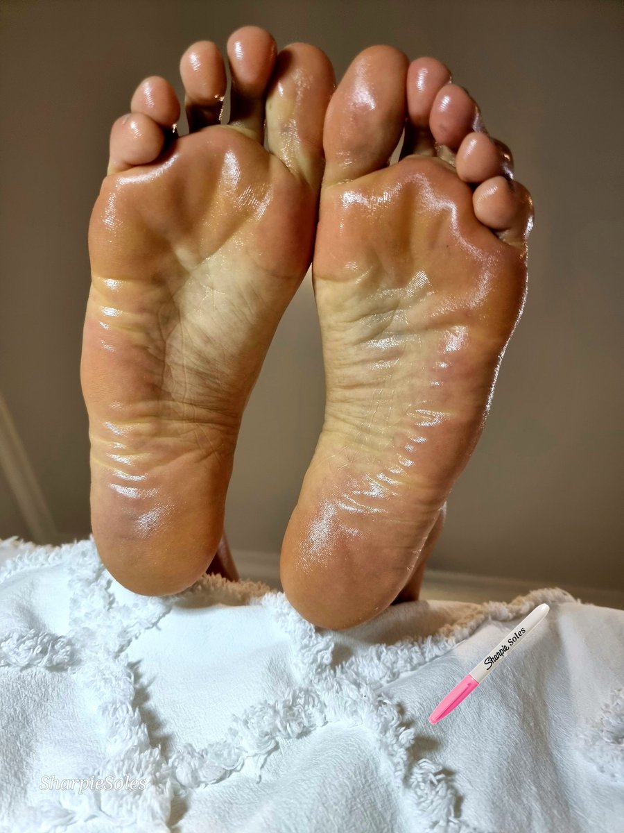 Mandy Makes tweet media