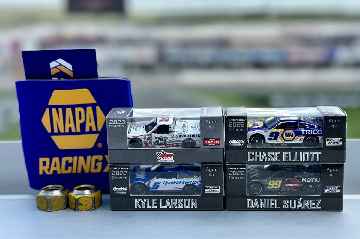 WillBellamy360's tweet photo. 𝙍𝘼𝘾𝙄𝙉𝙂 𝘼𝙈𝙀𝙍𝙄𝘾𝘼 𝙂𝙄𝙑𝙀𝘼𝙒𝘼𝙔‼️

Want to win this awesome prize pack that includes diecasts, hats, hero cards, and more? 👀

▪️Repost this giveaway. 
▪️Tag a friend! 
▪️Follow @RacingAmerica &amp; @WillBellamy360! 

Winner selected at random in two weeks! 🏁 https://t.co/T4CRLB1cqN