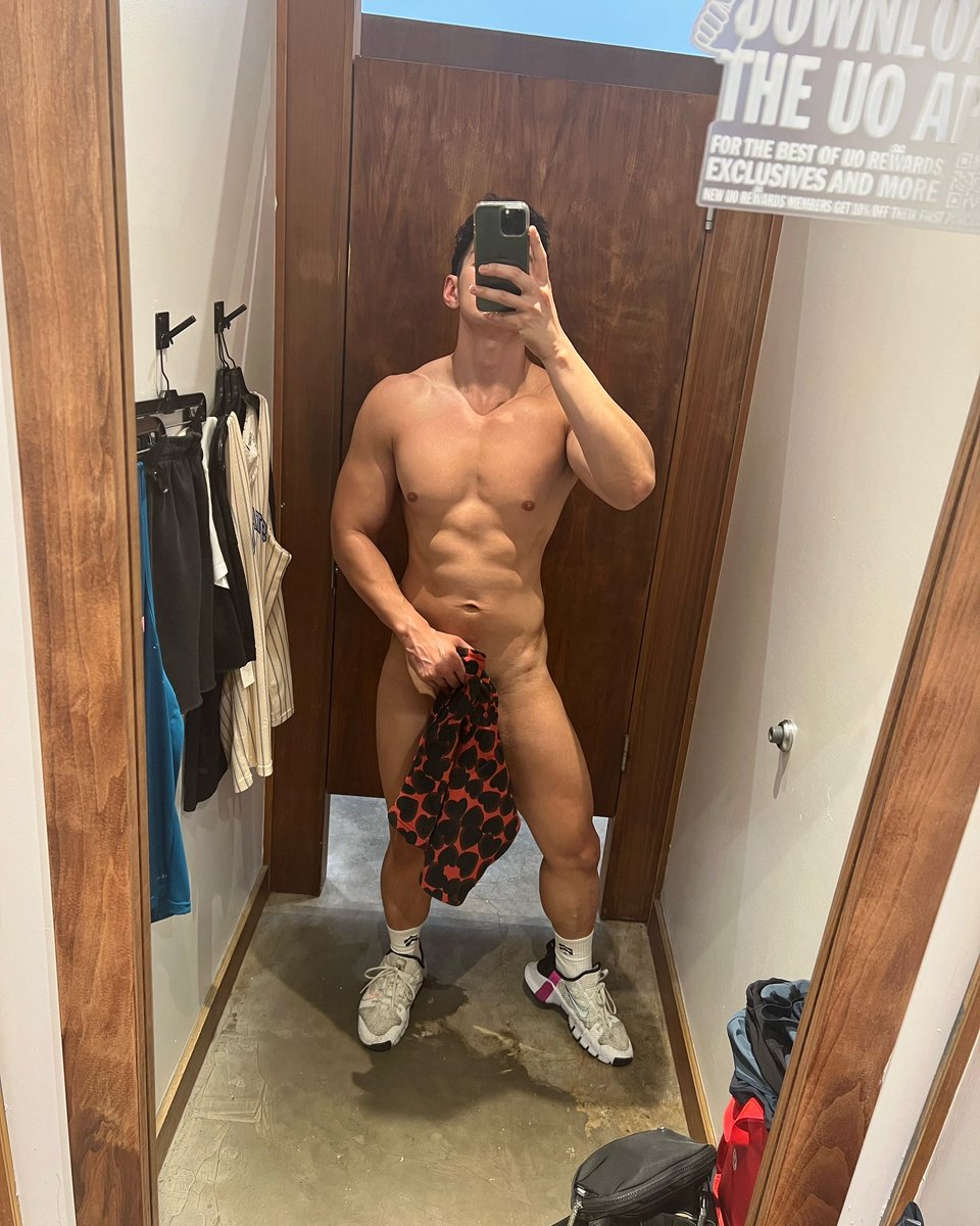 iam_semaj's tweet photo. Feed me *with compliments*
#gay #recentlysingle https://t.co/yiSzG8L5xk