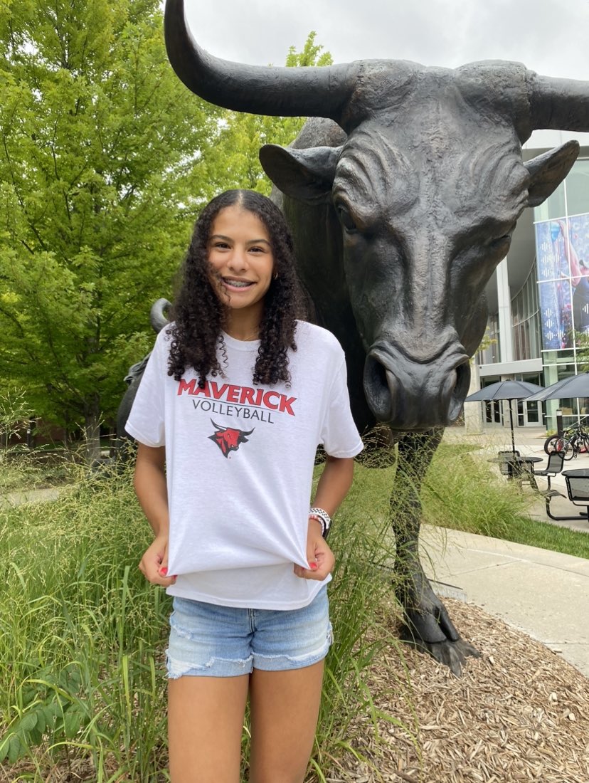 faithvenable_'s tweet photo. I’m so blessed and excited to announce that I have committed to the University of Nebraska Omaha to continue my volleyball and academic career. I want to thank God, my family, coaches, and teammates for the endless support throughout my journey. I’m so excited to become a Mav❤️ https://t.co/oUFghZXfXM