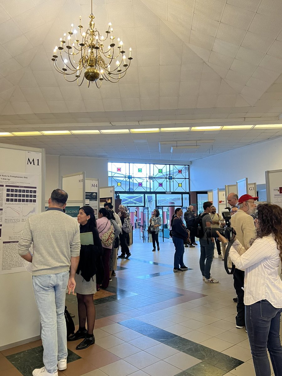 issol_society's tweet photo. And we start with our first poster session #origin2023 #issol2023 https://t.co/2yTqY6yxUD
