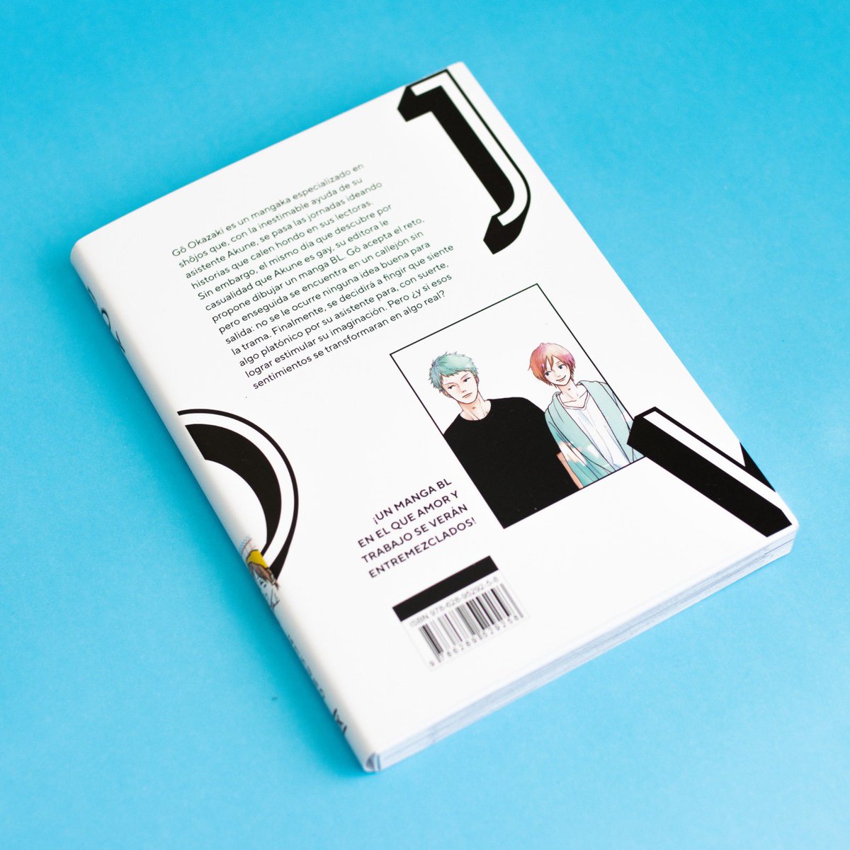 DistritoMangaCL's tweet image. Celebra este día del #BL junto a #Joy y #JoySecond 🎌

#Etsuko llega con una narrativa pausada y un trazo estilizado, en donde vamos conociendo las viejas heridas de unos protagonistas cuyos distintos trasfondos les han dejado huella.

#DmChile
#DistritoMangaCL
#Manga
#yaoi