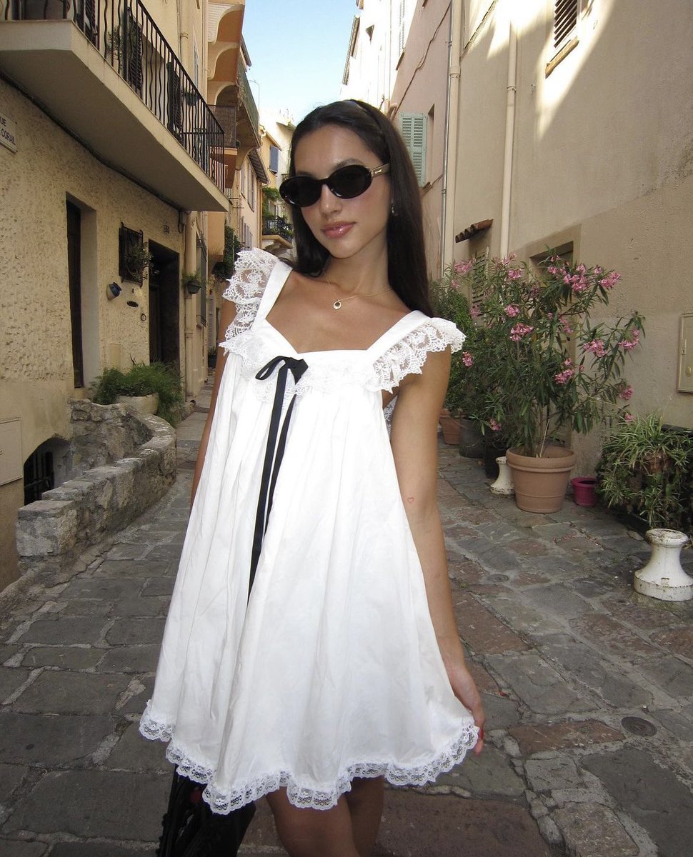 rita mota wearing for love & lemons 'hanea mini dress'