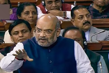 Asian_News_'s tweet photo. लोकसभा में दिल्ली सेवा विधेयक पेश.. आज चर्चा के बाद हो सकती है वोटिंग..
#LokSabha #Delhi #Billintroduced #Voting #asiannews @AmitShah https://t.co/61qPOVzKpQ