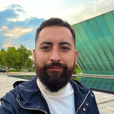 GforGio's tweet photo. #NuevaFotoDePerfil #treintas https://t.co/J9u5GdjZrS