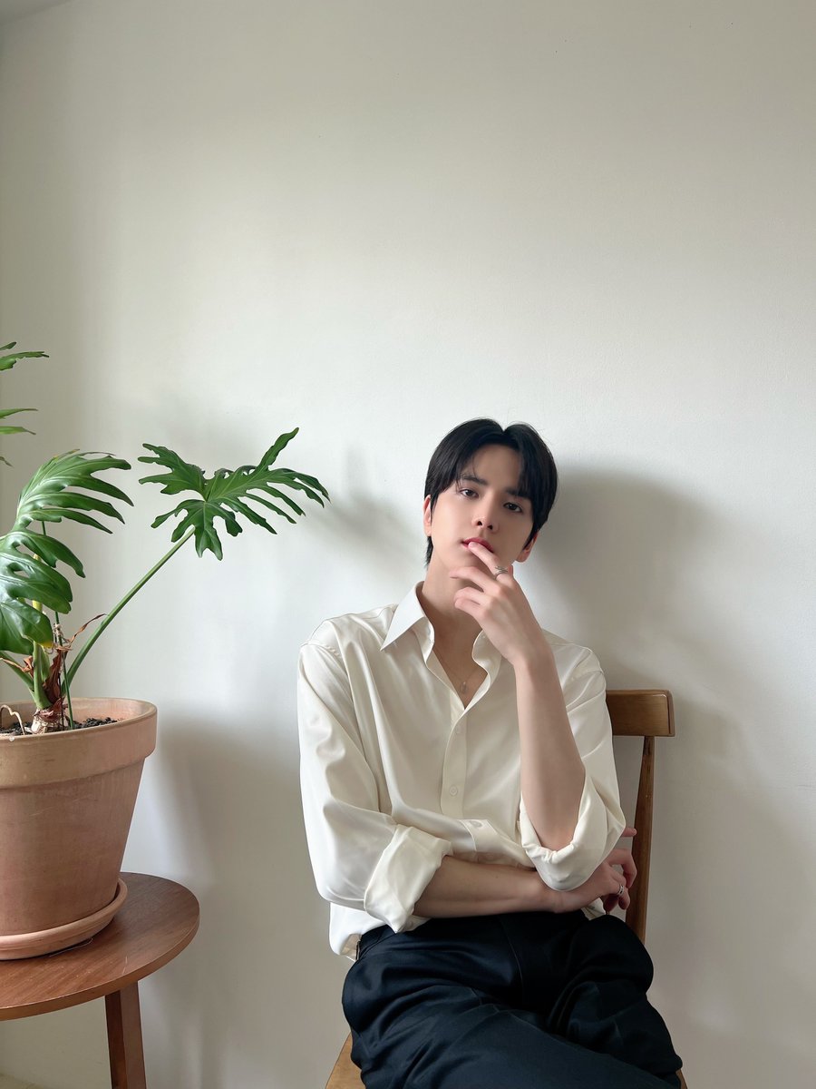 WE_THE_BOYZ's tweet photo. ( 영훈 ) Dinto 🐶 ❤️ https://t.co/4MVvetgRKh