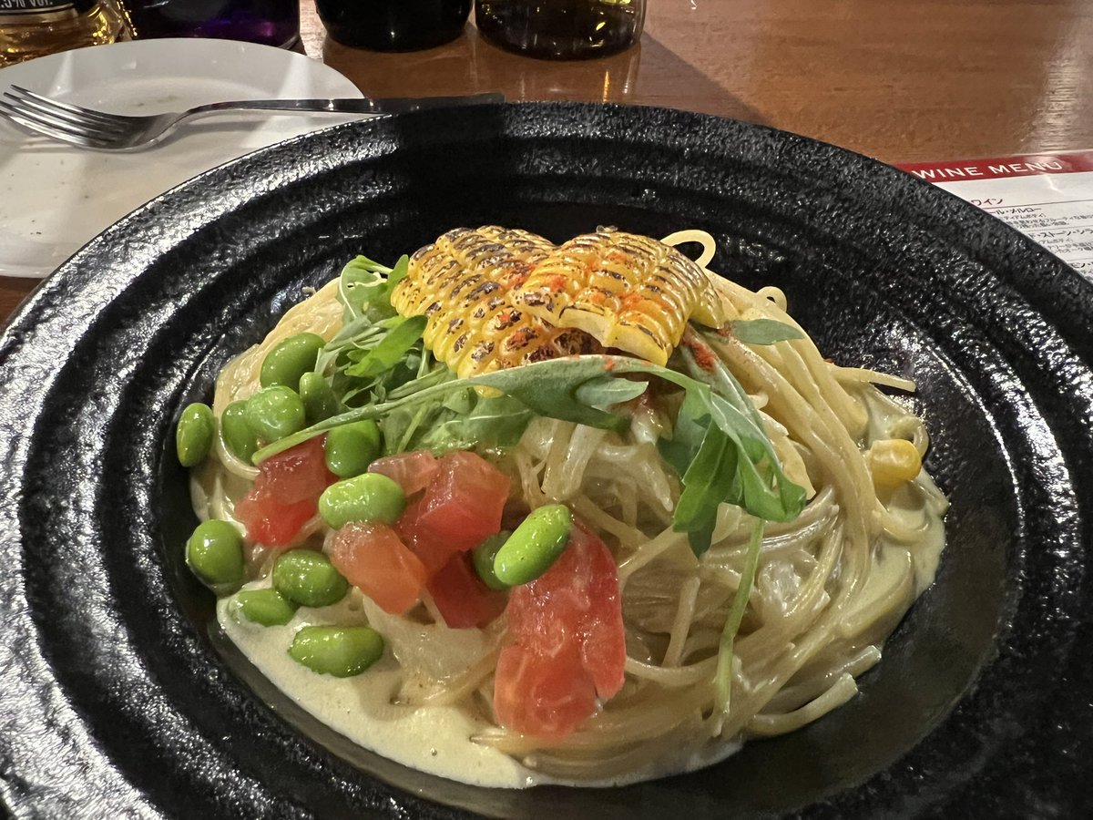 basara721's tweet photo. お昼ごはん
11時半の開店を狙って #REGARIO さんで今週のおすすめパスタをいただきました
美味しい(*´~`*)ŧ‹"ŧ‹"ŧ‹"
実は昨日お店の近くで店員さんと鉢合わせして「寄ってってください〜」と言われたものの、昨日は行くとこ決めてたので断った経緯もあって「今日は行くぞぉ」と決めてた https://t.co/d2O1ieCe05