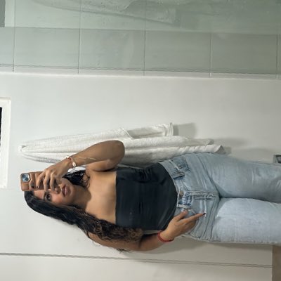 Mariaceeeel's tweet photo. #NuevaFotoDePerfil https://t.co/QxbALYiIfB