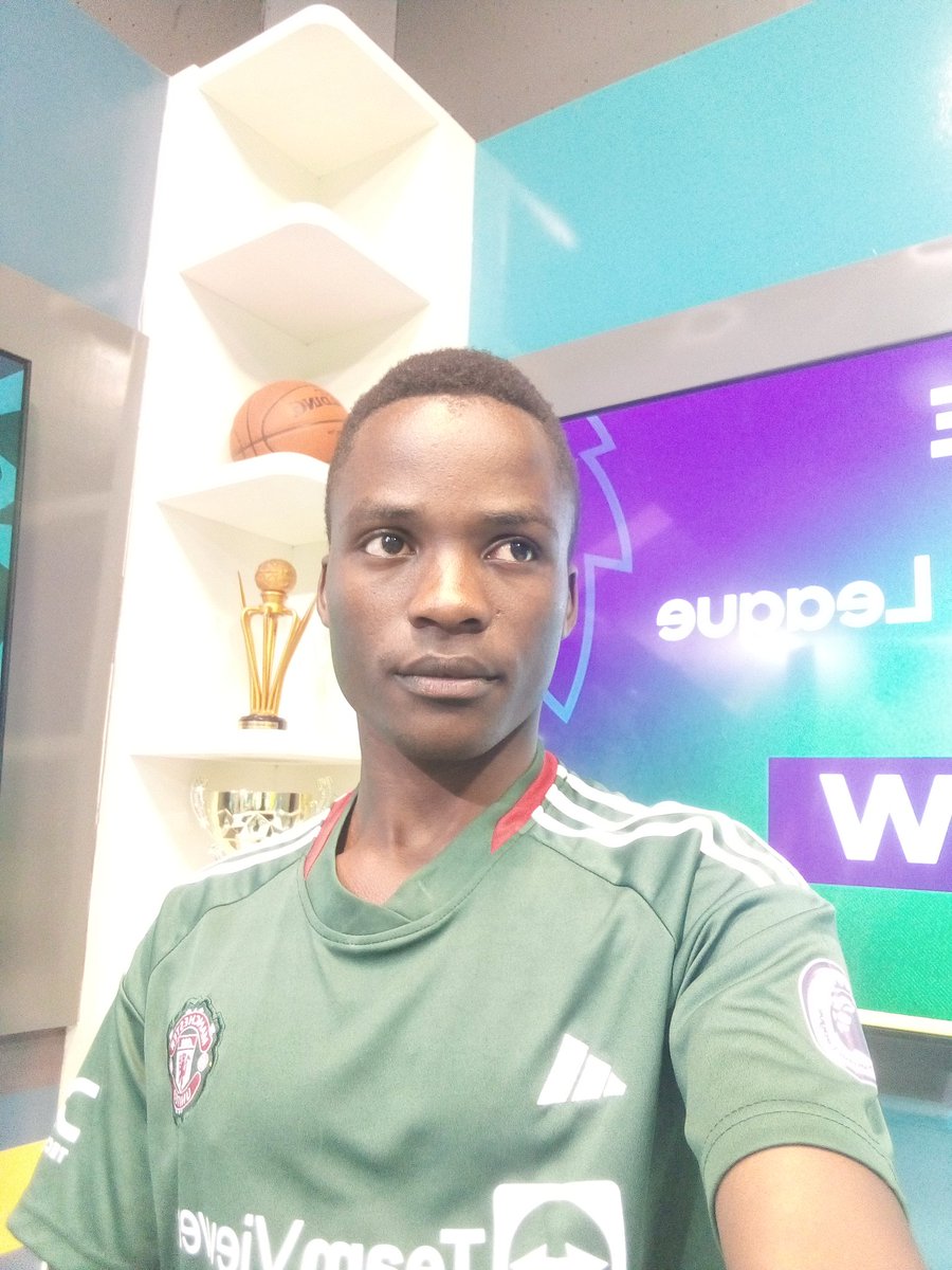BMunabugerere's tweet photo. My name #Booma means "Diligent and preserving worker who enjoys routine occupation where you can do a job well and finish what you Start"
👇👇👇👇
booma kitegeeza Omukozi Omunyiikivu era akuuma anyumirwa emirimu egya bulijjo gy’okola obulungi n’amaliriza by’atandise.
@NBSportUg https://t.co/qoZhpkGNUG