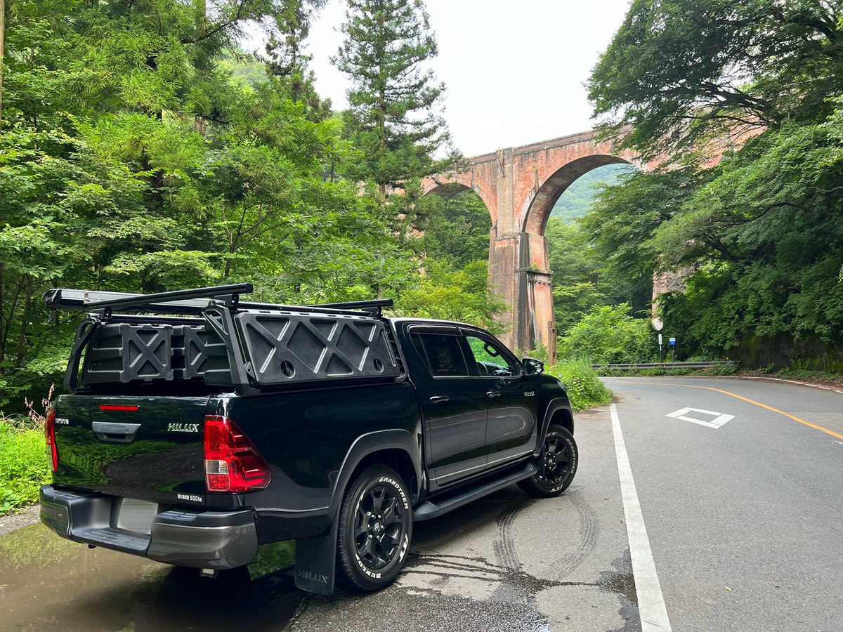 HASE154125442's tweet photo. そして碓氷峠の眼鏡橋へ😁
CAMP YouTubeやっています!
https://t.co/47k3VKomhL
#HILUX #ハイラックス #LEITNERDESIGNS #ROAMADVENTURE #碓氷峠 #眼鏡橋 https://t.co/IgT9nBmTjn