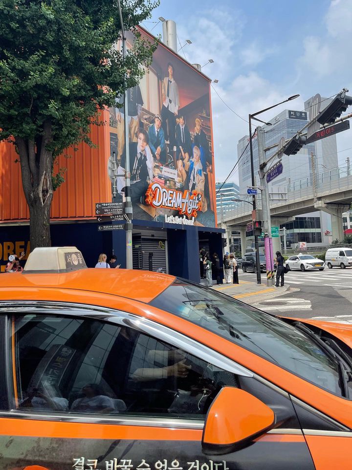 devourenjun's tweet image. OMG I’M FINALLY IN