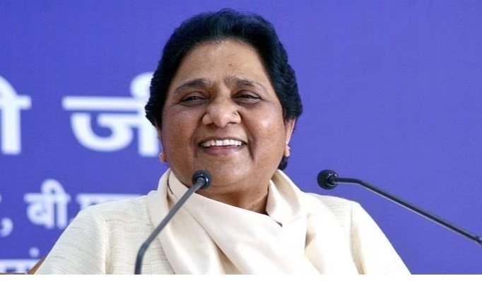 आज दिनांक 02-08-2023 को  समय  अपरान्ह 12:00 बजे, बहुजन समाज पार्टी की राष्ट्रीय अध्यक्ष, उत्तर प्रदेश  की पूर्व मुख्यमंत्री एवं पूर्व  सांसद माननीया बहन कु. मायावती जी, कुछ  महत्वपूर्ण  मुद्दों  को लेकर  ANI /PTI को बाइट देंगी। जो  सभी  प्रमुख न्यूज़ चैनलों पर लाइव  प्रसारित की