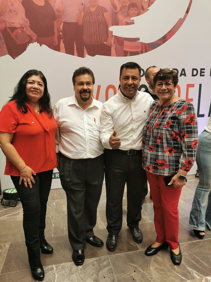 Juandediosbravo's tweet photo. Agradezco sus comentarios a #LordCamoteDice de Parabólica. MX. Hoy tuvimos un gran evento con @edelamadrid en el #PRIMPAL @NestorCamarillo @DelfinaPozosV @EstefanChidiac @ROCIOTOXQUI10 @SoyBlancaAlcala @silvia_tanus @LordCamote_ https://t.co/ssEQn1XQb8