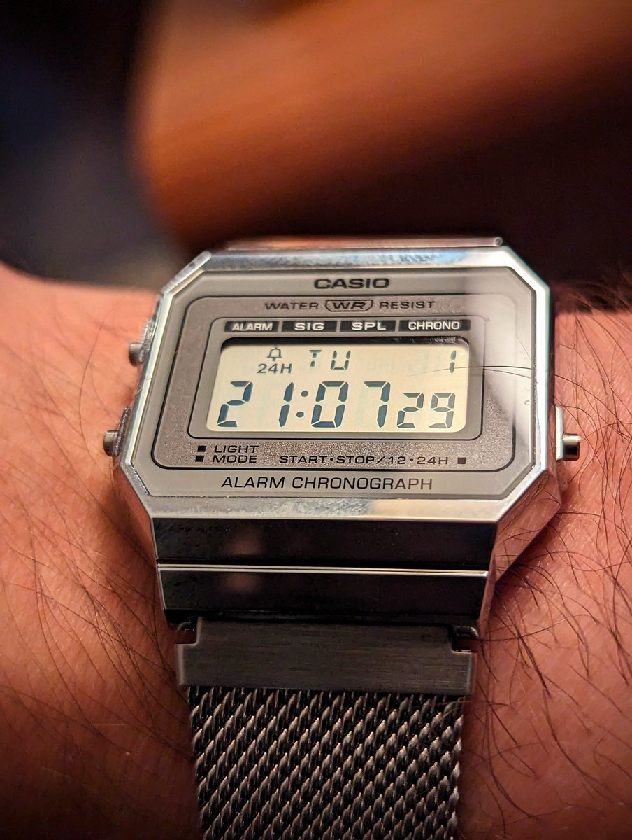 time_norman's tweet photo. Wine and Casio

The review:
https://t.co/bZD6TtPuMp

#killingtimewithnorman
#casio #casioa700 #a700 #digitalwatches

#watches #wristwatch #wristwatches #watchesofinsta #watchfam #youtube #wristporn #watchbox https://t.co/DmVfqK09Il