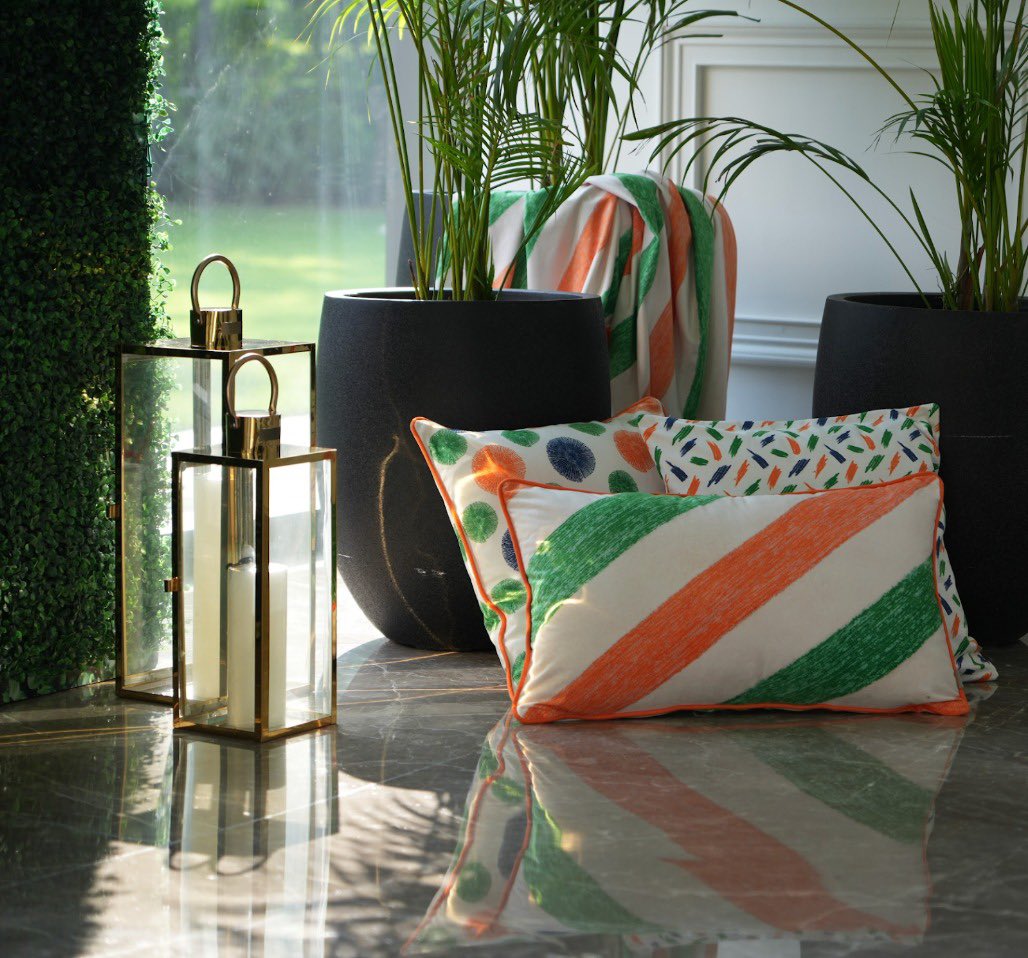 masparhome's tweet photo. 🇮🇳💫Discover our new Independence Day collection and get an exciting gift hamper absolutely free!

Shop now: https://t.co/wyyACszXqW

#masparHomePride #IndependenceDay https://t.co/ynE3pX16a1
