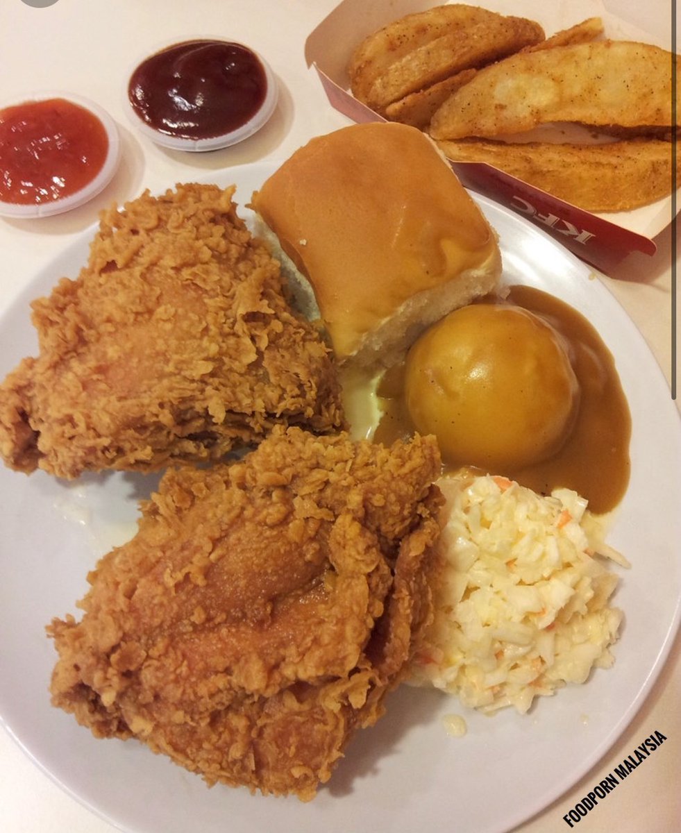 MalaysianFoods's tweet photo. Senyap2 KFC paling drastik naik harga!!!

Betul-betul kayangan.. https://t.co/Ckl2srINaQ