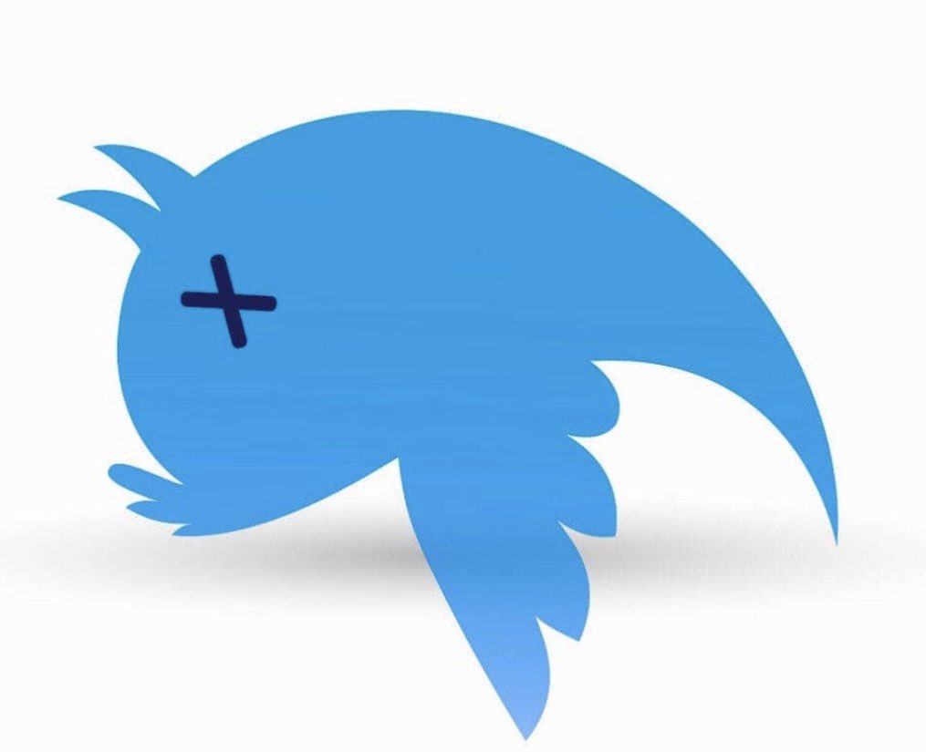 StaceyMachelle's tweet photo. Wasted 5 min to find the App Formerly Known as Twitter on my phone. #x #twitter #twitterx #wtftwitter #slave https://t.co/oTMc0Iy9u9