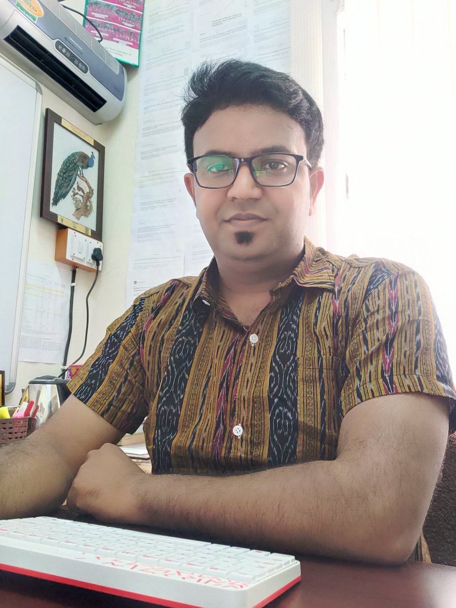 milan2925's tweet photo. #ସମ୍ବଲପୁରୀ ଦିବସର ଗୁର୍ଦୁଟେ ଶୁଭେଚ୍ଛା...
Happy #SambalpuriDay
#mandatorypost
#latepost https://t.co/6uJO6uN5Rv