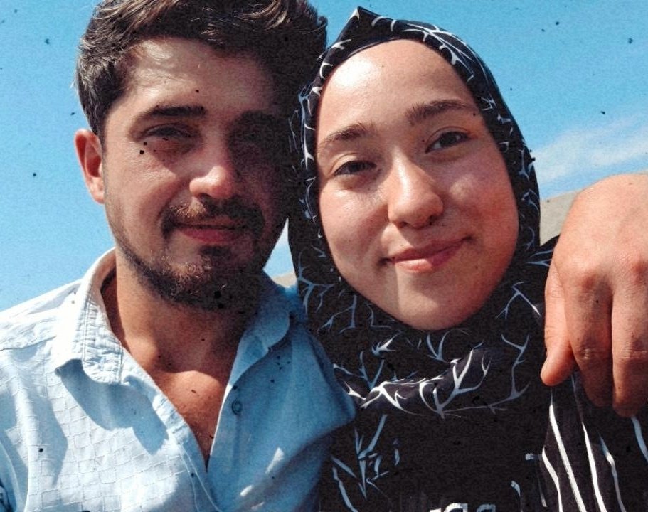 Yıldızlara bak                   biz küçüktük