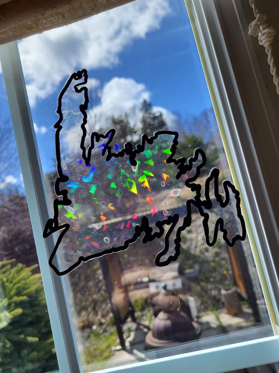 KeannaNL's tweet photo. Another order for a NL suncatcher today
Plus a photo of what it looks like when installed
https://t.co/Npe6ASh8k4 https://t.co/eFpTZSjHg7