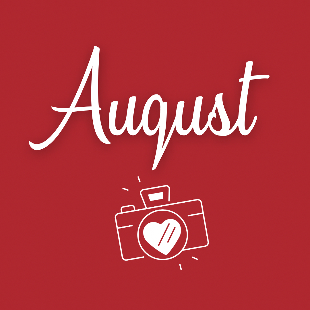 TraciPhotos's tweet photo. How bout ya, August?

August is for back to school. It’s for choosing new school supplies, new shoes and catching up with friends after the summer. 📚🚌

August is for fall sports tryouts and team portraits. It’s for getting back into a routine and beginning the college applicati https://t.co/g5o1tshzWP