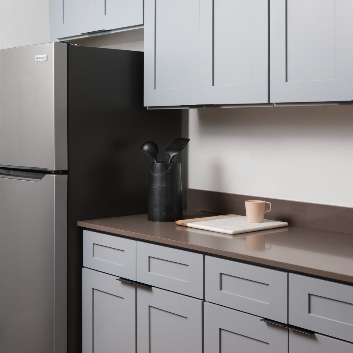 TheQuarterTX's tweet photo. An inviting home with amenities to compliment your life. https://t.co/KXxsw7neSt
