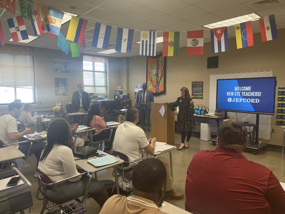 jlmaye_maye's tweet image. So grateful to our @JEFCOCareerTech Director, Mr. Jackson and Specialists, Dr. Patterson and Mr. Shaw for leading the CTE Session for new @JEFCOED CTE Teachers at New Teacher Orientation 2023. @gonsoulinwalter @orush2 @lauradware @jeff_caufield @btjackson15 @bpspigpen @cbshaw22