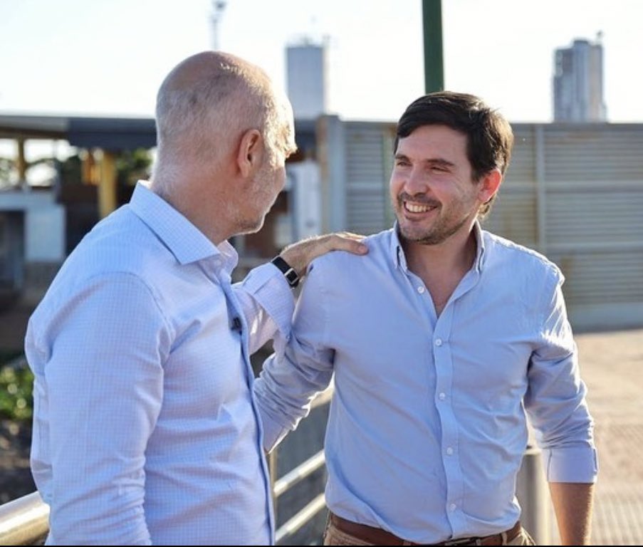 MartinArjol's tweet photo. Si hay algo que los caracteriza a @horaciorlarreta y @GerardoMorales es su capacidad de gestión y su mirada federal de la #Argentina por eso con ellos #HagamosElCambioDeNuestrasVidas @JpeCambio_Mnes @UCRNacional @juntoscambioar https://t.co/9rsyZbp67H