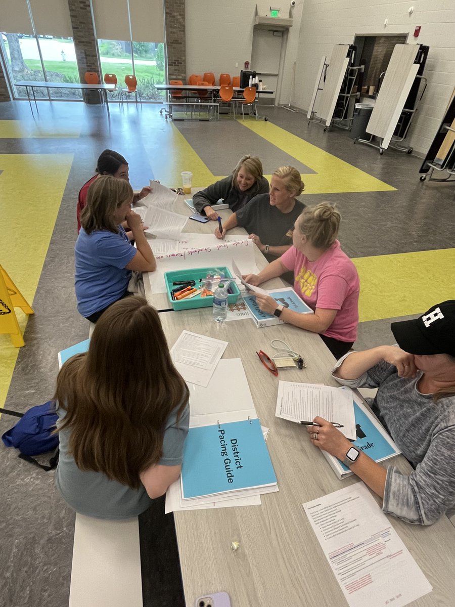 First grade teachers + a math task + targets + essential work + new curriculum = collaboration and team work.  What a way to start the new year! #mathisfun #mathtalk <a href="/gmsdTLA/">Teaching Learning & Assessment</a> <a href="/WeAreRiverdale/">Riverdale Elementary</a> <a href="/FarmingtonElem/">Farmington Elem</a> <a href="/FHES_gmsd/">Forest Hill Elementary</a> <a href="/DogwoodES/">Dogwood Elementary</a> <a href="/TLAinstructsup/">Jennifer Ledford</a> <a href="/gmsdk12/">Germantown MSD</a>