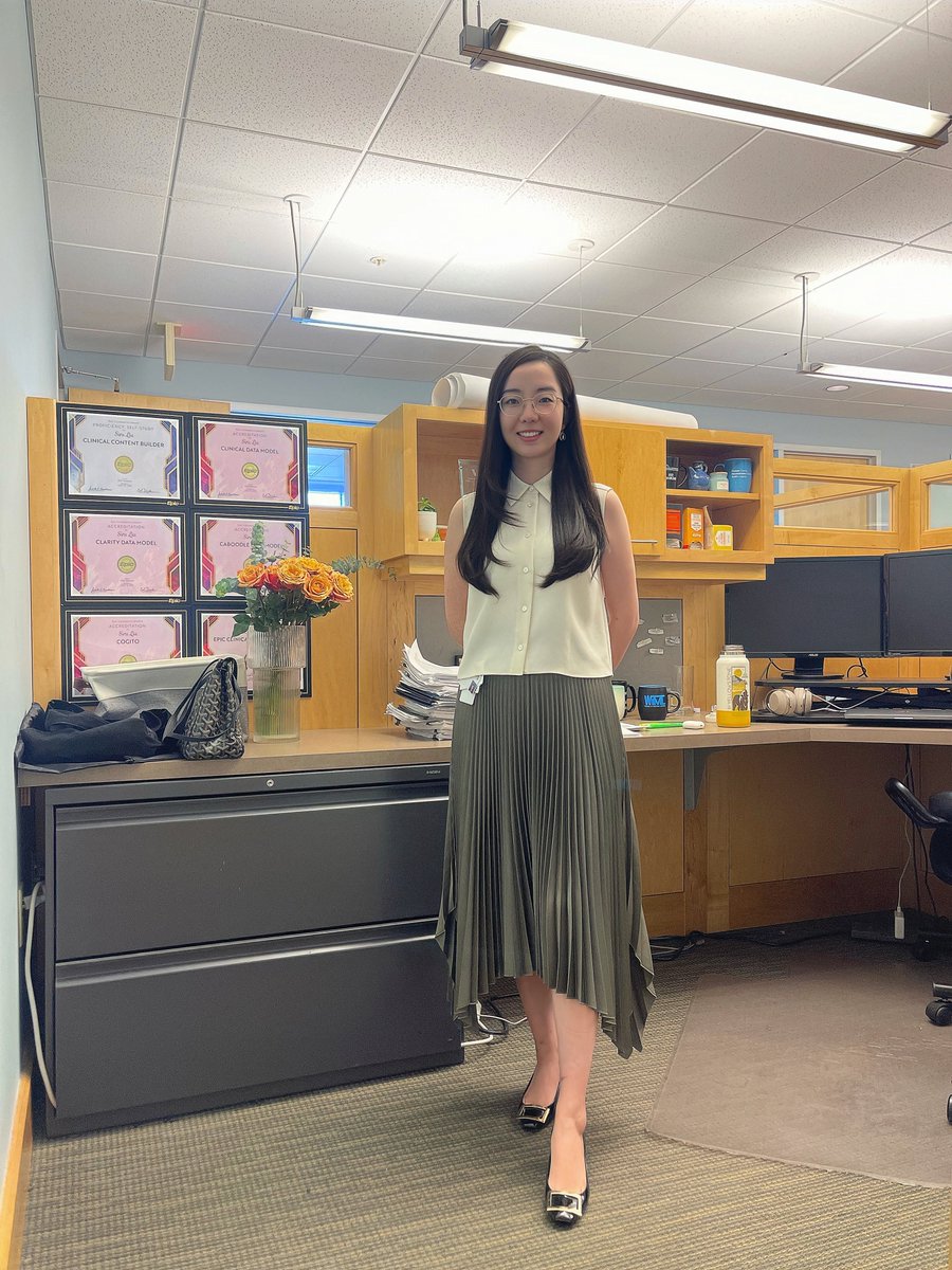 🌟Today is my first day as an Assistant Professor of Biomedical Informatics @VUMC_VCLIC @vumcdbmi, VUMC! Big thanks to everyone supporting me. Looking for postdocs and RAs interested in AI&amp;LLM in healthcare. Let's make a difference together!
#newPI #WomeninSTEM #healthcareAI