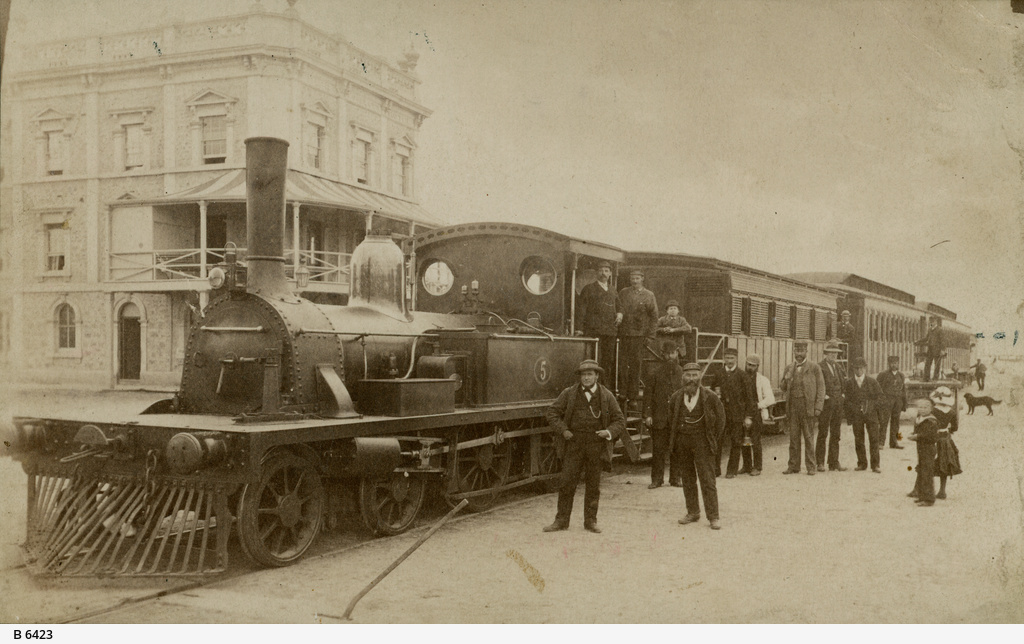 AdelaideMetroSA's tweet photo. Celebrating 150th years of services on the Glenelg line! 🎈🚂🚃

On this day in 1873, the line opened for the first time, although it was steam trains – rather than trams – that made the journey between Moseley Square and Adelaide. 🚂💨

📸@SLSA , Tramway Museum St Kilda https://t.co/JQkuf2q5Dr