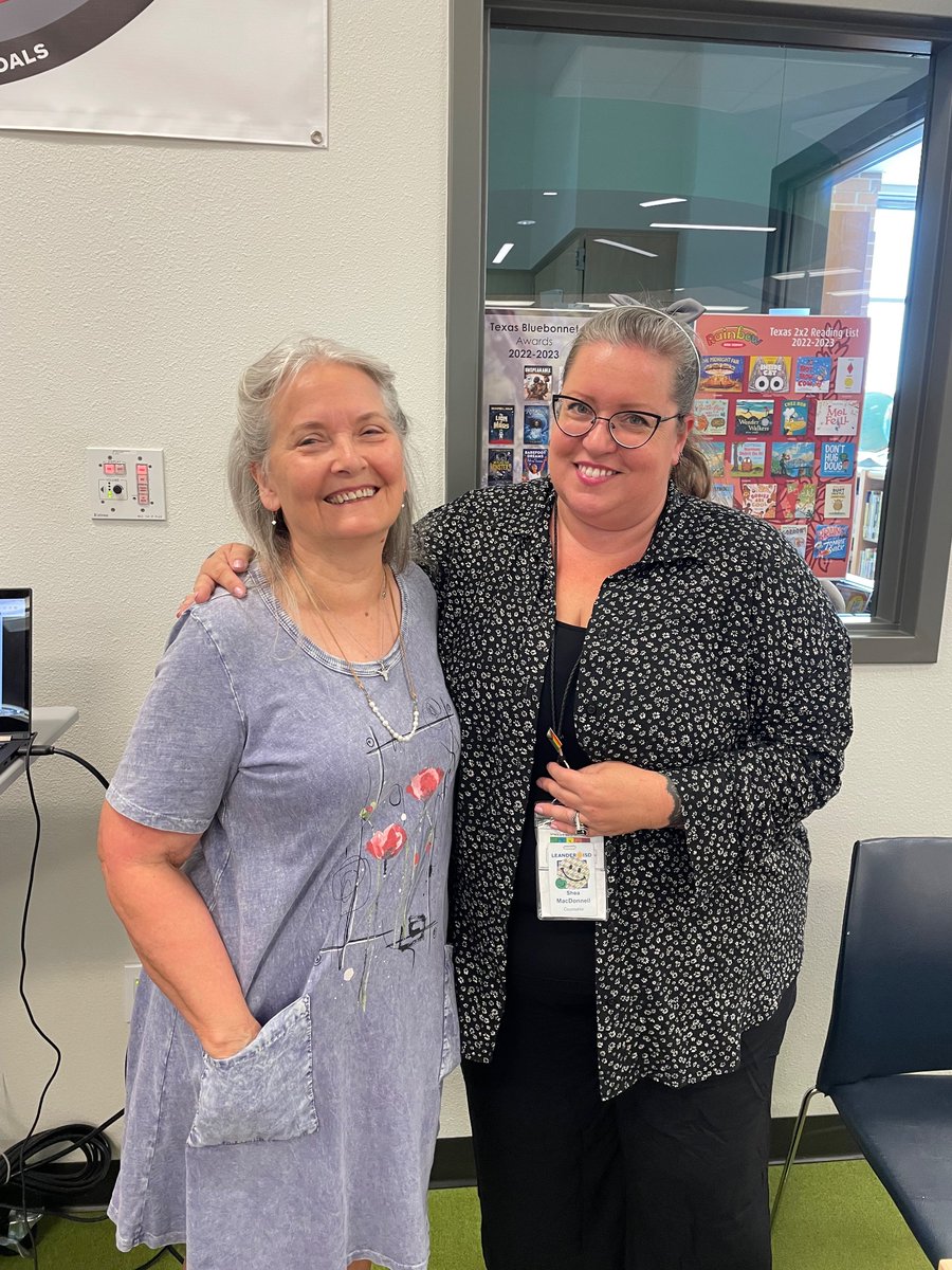 What an amazing day welcoming new staff to Akin Elementary! It was a time of fun, fellowship &amp; learning! And a special treat having <a href="/montaakin/">Monta Akin</a> join our crew! #1LISD #buildthinkcreate <a href="/MJAkinElem/">Akin Elementary</a>