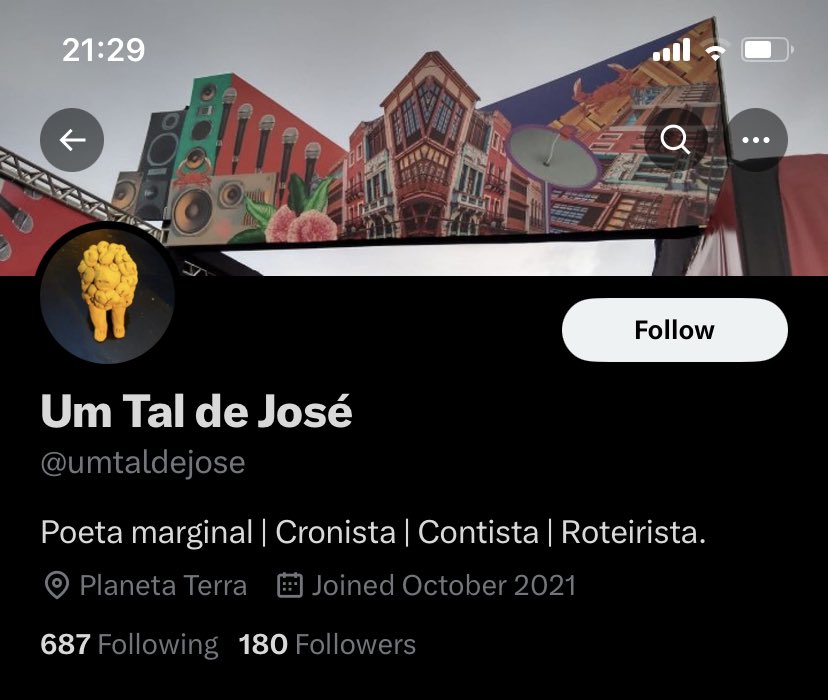 bholiveiradev's tweet photo. @umtaldejose @CandeiaNaNoite @AbrahamWeint Falou o cara (ou a mina) que tá des de 2021 e só tem 180 😂😂😂. Votei nele, não acho ele um excelente presidente mas bem melhor que o atual, também não doei 1 real mas acho que cada um faz o que quiser com seu dinheiro, isso se chama liberdade https://t.co/S9VmWY4CPX