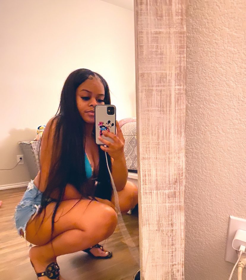 Mariah Talia 🫧 tweet media