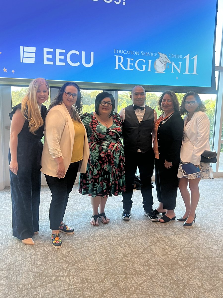 Congratulations to Mrs. Inay and Mrs. Hatch!!! They represented FWISD @ESCRegion11 and @EECUdfw teacher of the year banquet!!! #onefortworth
@amramsey13 @CharlieGarciaFW @gracie_guerrero