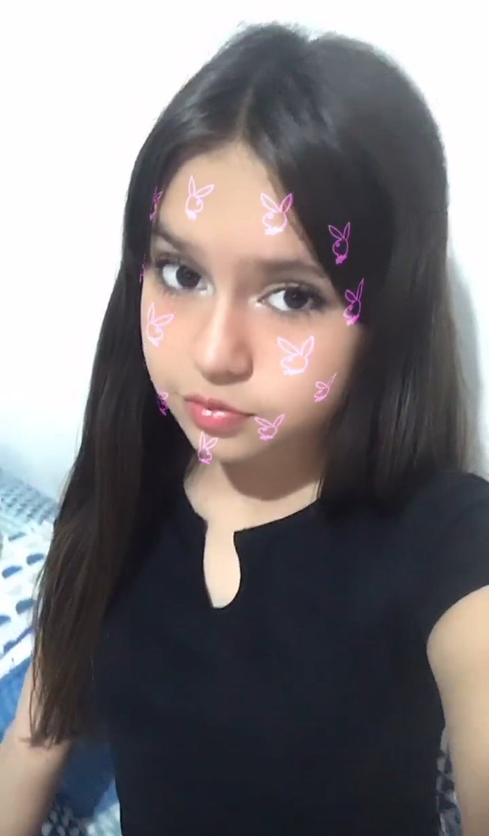 CompSciBus's tweet photo. She also is/was a Madison beer, Sabrina carpenter, Ariana grande fan. All white ppl and now she's speaking on east asian features?)"?")  Racist fπ3ak https://t.co/ERB6P4uR8y