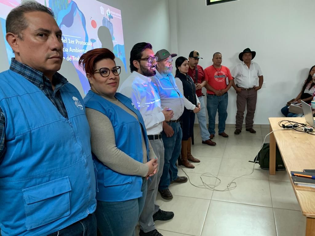 PJEdomex's tweet photo. Para recopilar información y experiencias para la Construcción del Primer Protocolo sobre Justicia Ambiental, este martes inició la primera mesa de trabajo fuera del #Edomex, en Morelia, Michoacán.

Por el #PJEdomex asistieron el Juez Emmanuel Ruiz Albarrán y @MarielaGzl. https://t.co/iXXqMARcsd