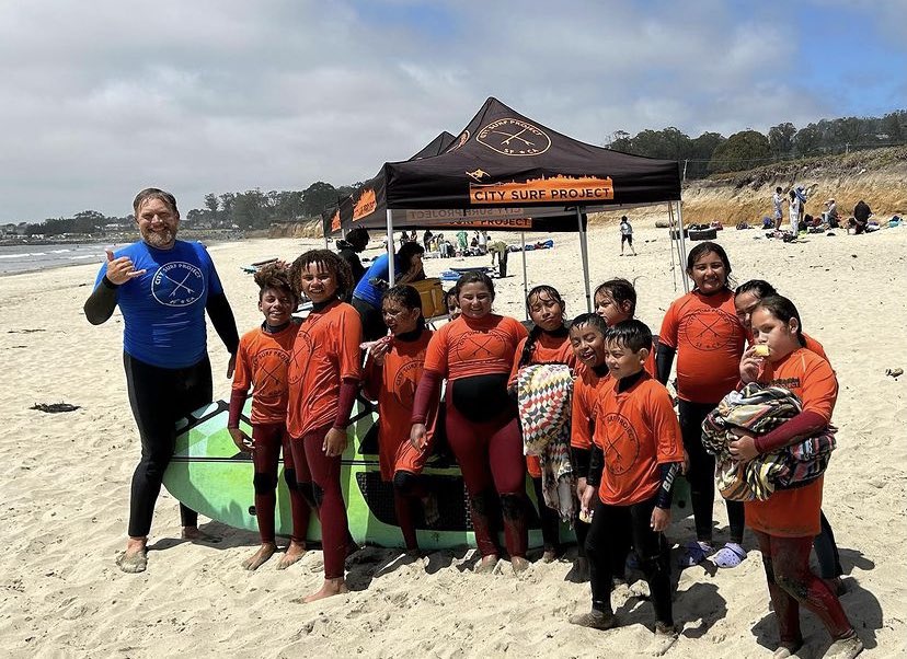 HMB Brewing Company (@hmbbrewingco) on Twitter photo We’re extremely stoked to have partnered with @Alasdreams, <a href="/CitySurfProject/">City Surf Project</a> and <a href="/Surfrider/">Surfrider Foundation</a> SM County to provide lunches to kids at last week’s summer camp! Full <a href="/ABC/">ABC News</a> story here: abc7news.com/ayudando-latin… We’re extremely stoked to have partnered with @Alasdreams, <a href="/CitySurfProject/">City Surf Project</a> and <a href="/Surfrider/">Surfrider Foundation</a> SM County to provide lunches to kids at last week’s summer camp! Full <a href="/ABC/">ABC News</a> story here: abc7news.com/ayudando-latin…