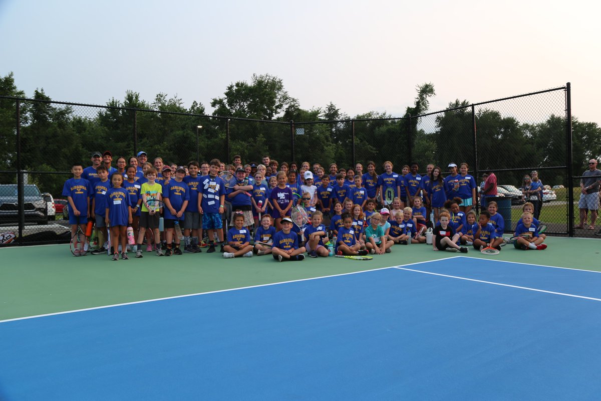 TennisGLHS tweet media