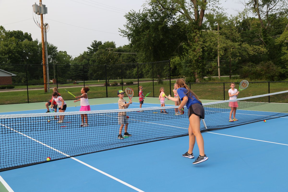 TennisGLHS tweet media