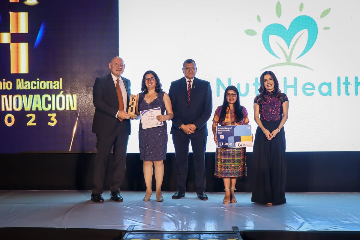 senacytgt's tweet photo. 🏆 #Nut4Health es el proyecto ganador en la categoría de Innovación para la Salud del Premio Nacional de Innovación 2023.
#Nut4Health es una plataforma tecnológica que despliega una red de agentes comunitarios que buscan de manera temprana casos de desnutrición. https://t.co/V4yMQfYEPt