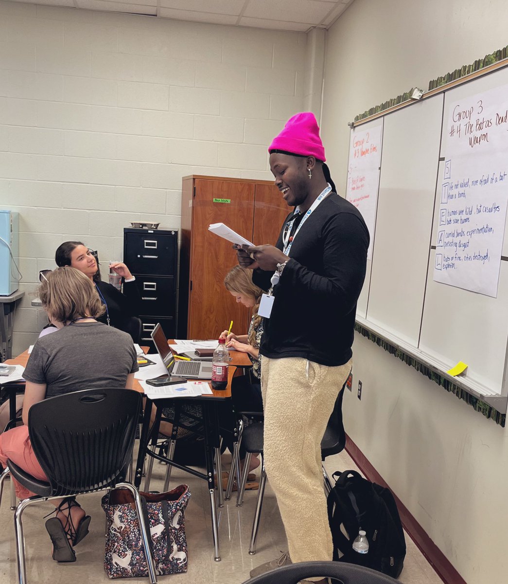 We had a blast learning with Secondary R-LA teachers at New Teacher Orientation! We leveraged the shared passion for teaching to dig into our SAISD R-LA frameworks and curriculum! 💛📚📓