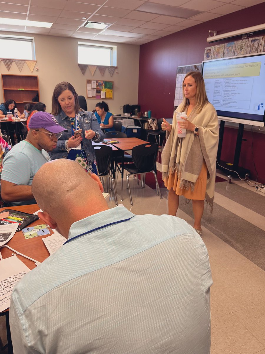 SAISD Reading-Language Arts tweet media