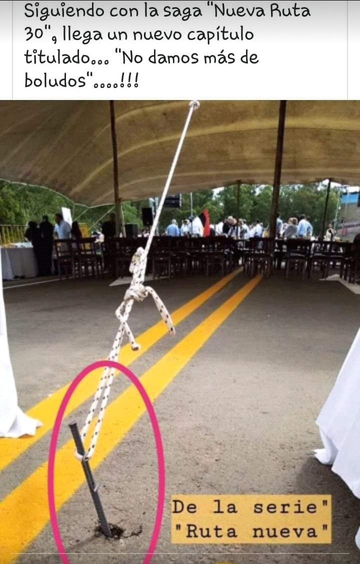 831Land's tweet photo. @majodevivo @LuisLacallePou Mas que #probado que el puente aguanta y está bien hecho, no como las obras del FA, "atadas con alambre"... https://t.co/5yNSk2hyyU