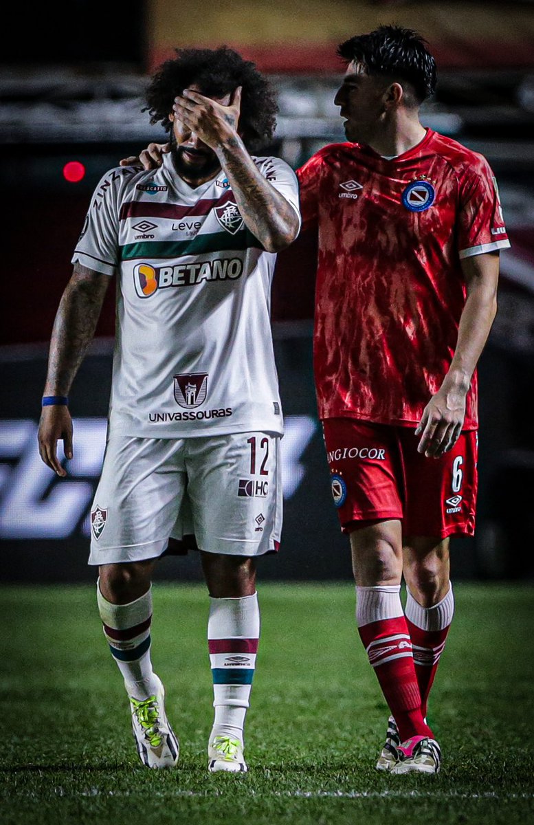 goal's tweet photo. Marcelo left the field in tears after receiving a red card for a tackle that broke the leg of an Argentinos Juniors player 😔 https://t.co/gd98hwvWuE
