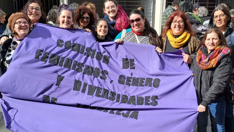 Lavalleja_FA's tweet photo. 📍𝘓𝘢𝘷𝘢𝘭𝘭𝘦𝘫𝘢 𝘱𝘳𝘦𝘴𝘦𝘯𝘵𝘦
➡️ 𝟭𝗲𝗿. 𝗘𝗻𝗰𝘂𝗲𝗻𝘁𝗿𝗼 𝗡𝗮𝗰𝗶𝗼𝗻𝗮𝗹 𝗱𝗲 𝗙𝗲𝗺𝗶𝗻𝗶𝘀𝗺𝗼𝘀 𝗱𝗲𝗹 𝗙𝗿𝗲𝗻𝘁𝗲 𝗔𝗺𝗽𝗹𝗶𝗼
#EFE1 https://t.co/Zocdwgfkci