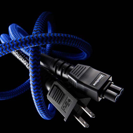 zonotone's tweet image. おはようございます。前園サウンドラボ(Zonotone:ゾノトーン)でございます。当社のメガネタイプ電源ケーブルは職人による手はんだの上、内部をポリプロピレンで固定・成形したモールド仕様となっております。安定した電力供給の為の拘りです。#電源ケーブル #パワーケーブル