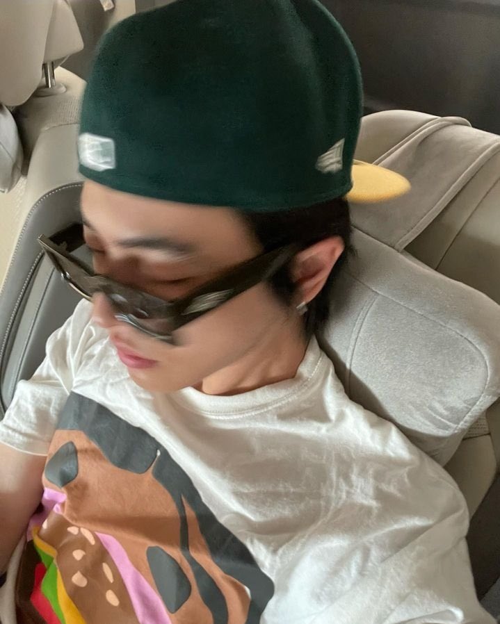 leopiics's tweet photo. [230802] Leo instagram update 

Telekinesis 🤺 🧨 🤼‍♂️🌪️ 

#LEO #리오 @LEO_131official https://t.co/zRjMKS32je