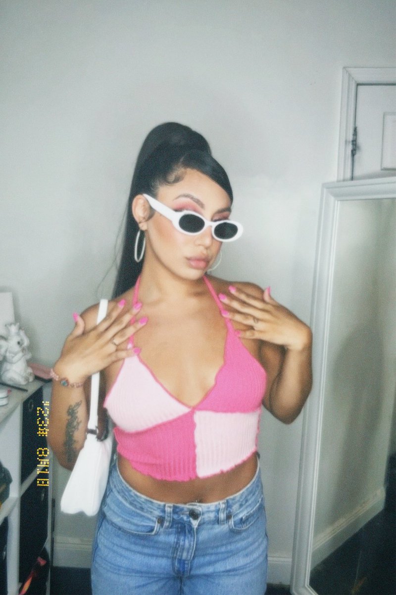 Princessm0net's tweet photo. A Barbie you can’t play with 🩷 https://t.co/vGYOUVcwHw